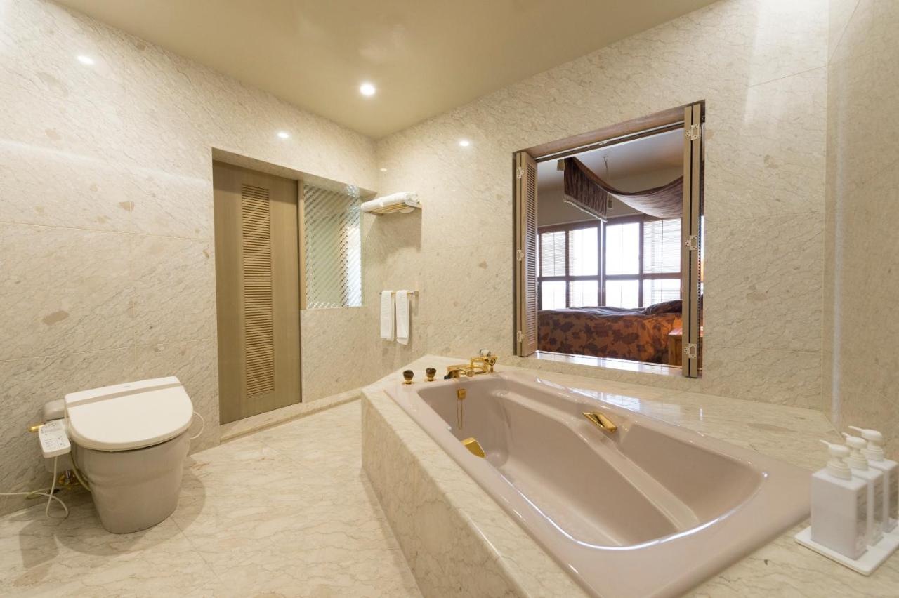 Yaese The Southern Links Resort Hotel מראה חיצוני תמונה